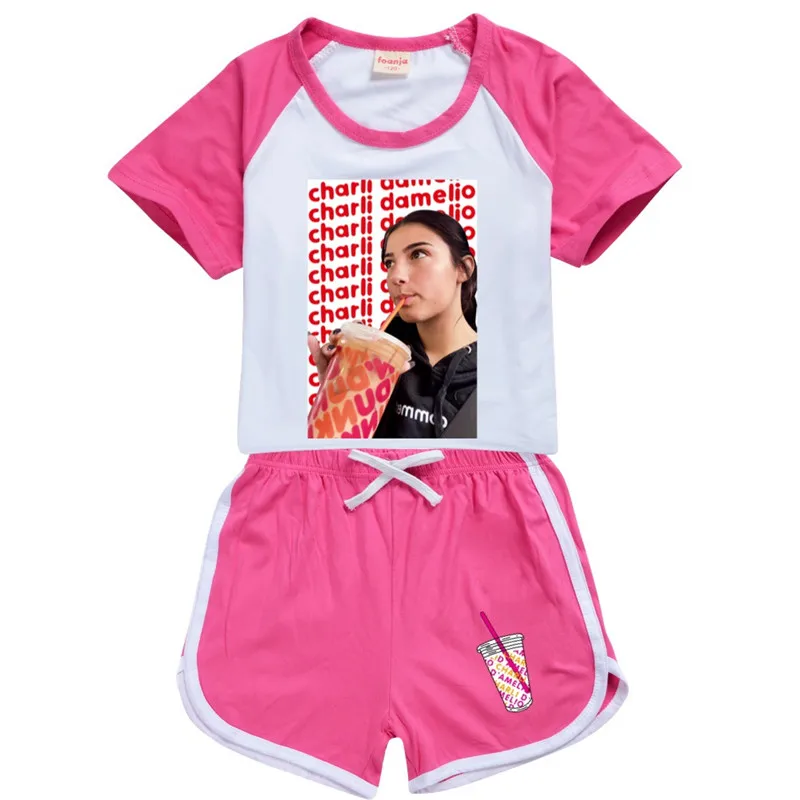 Комплект детской одежды из двух предметов: футболка + шорты и штаны спортивная