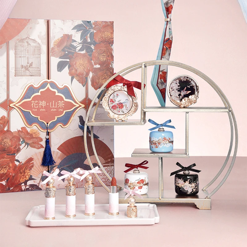 

Flower God Camellia Makeup Gift Set Chinese Style Lipstick Blush Air Cushion Face Powder Combination Pack for Girlfriend Gift