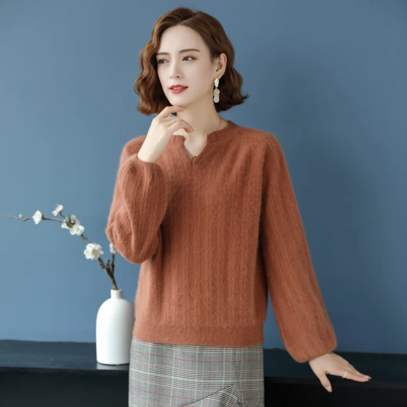 

Autumn And Winter New Female Korean Skin-Friendly Small V-Neck Loose Pure Mink Velvet Commuter Knitted Thickened Bottoming Shirt