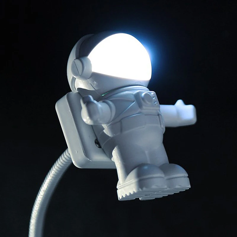 

LED Astronaut Night Light Creative USB Lamp Bedside Computer Mini Eye Protection Dormitory Green Energy-saving Lamp Aviation fan