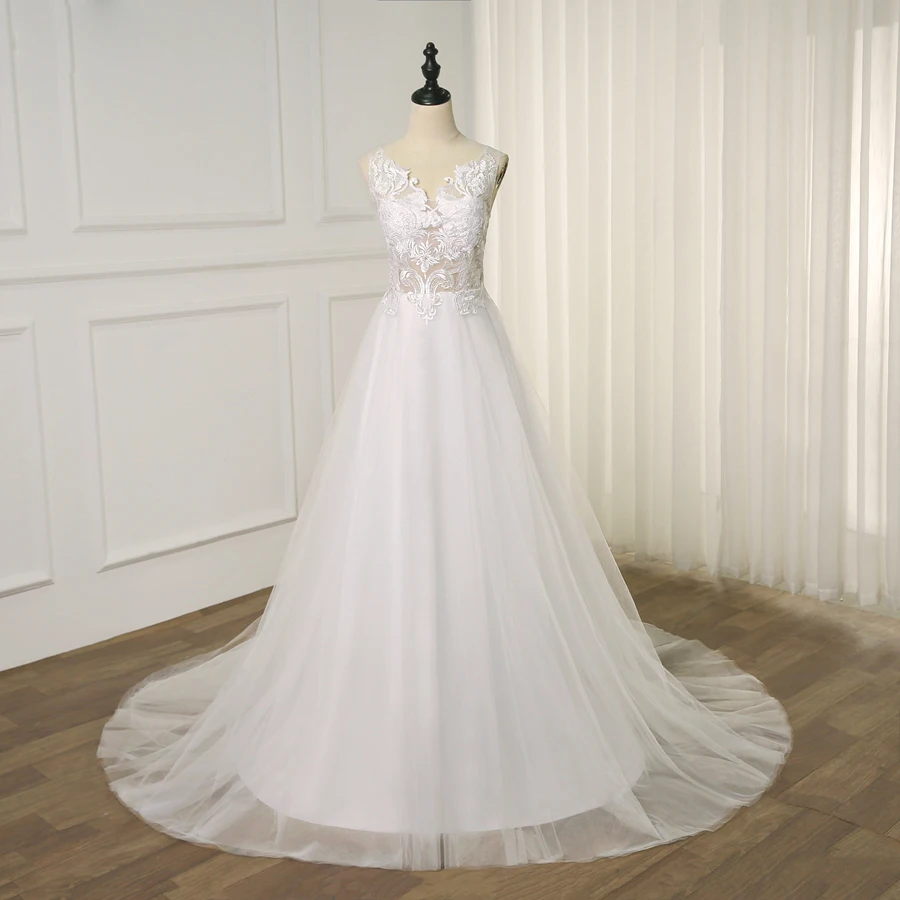 Белое/цвета слоновой кости свадебное платье из тюля элегантное с двойным v