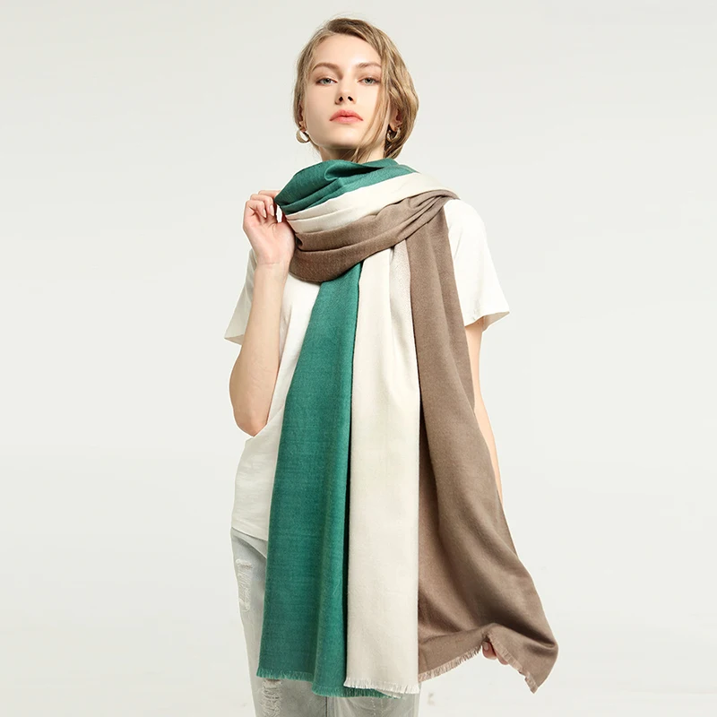 

1PCS Fashion Hi-Q lady wraps Islamic bandana Elegant scarves Striped winter scarf Muslim hijab Viscose Long muffler Solid shalws