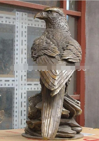 --- 406 + 24 &quotЗападная ХУДОЖЕСТВЕННАЯ статуя бронзовая красивая скульптура hawk eagle