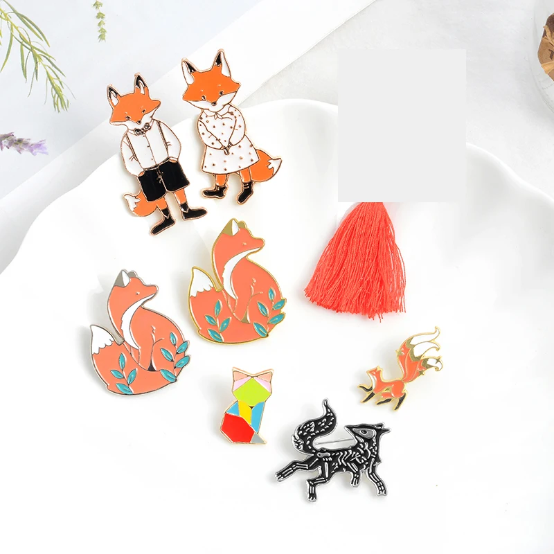 Маленькая лисица эмаль коллекция булавок мини бумага с девятью хвостами