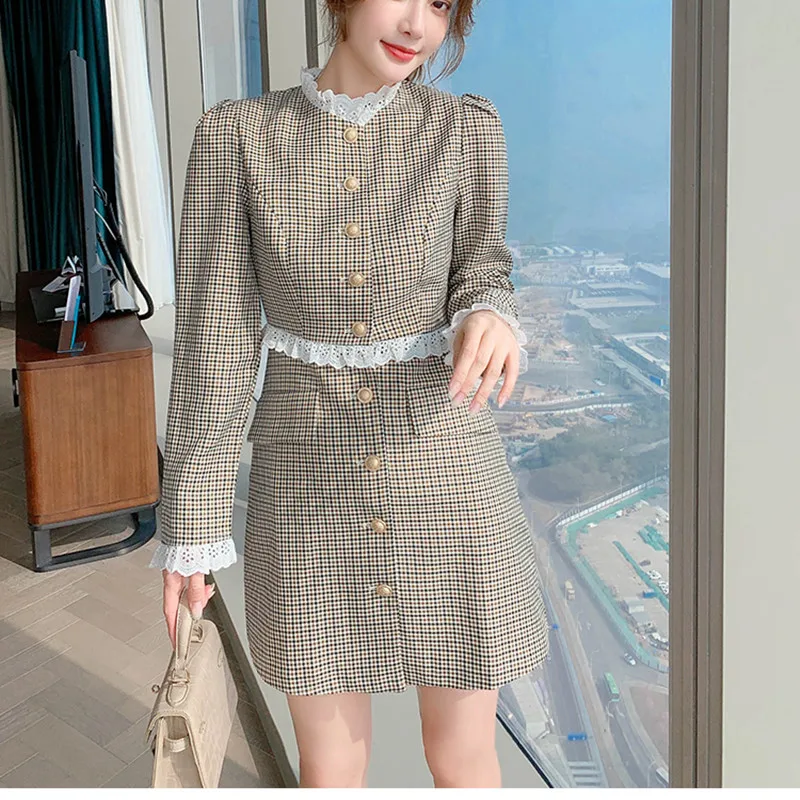 

Lace Patchwork Fake Two-Piece Dress 2021 New Spring High Waist Long Sleeve Plaid Ladies Small Fragrance Wind Women Mini Dress