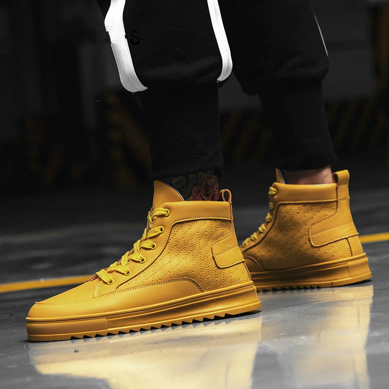 Мужские высокие кроссовки со шнуровкой однотонные белые желтые черные модная