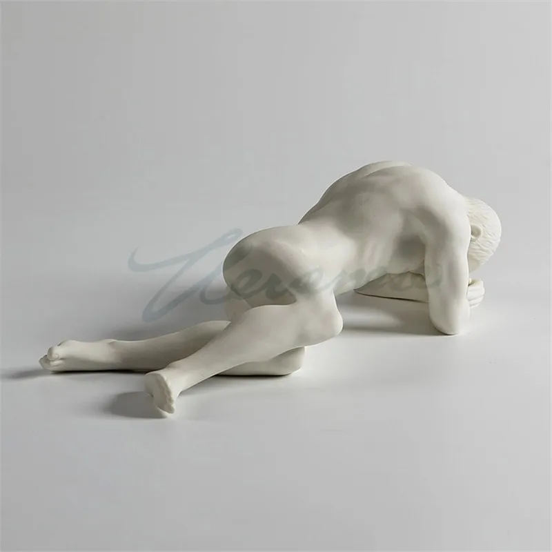 

2021 New Abstract Naked Body Art Sculpture Home Decor Nude Male Handicraft Ceramics Statue Interior Showpiece Figurine