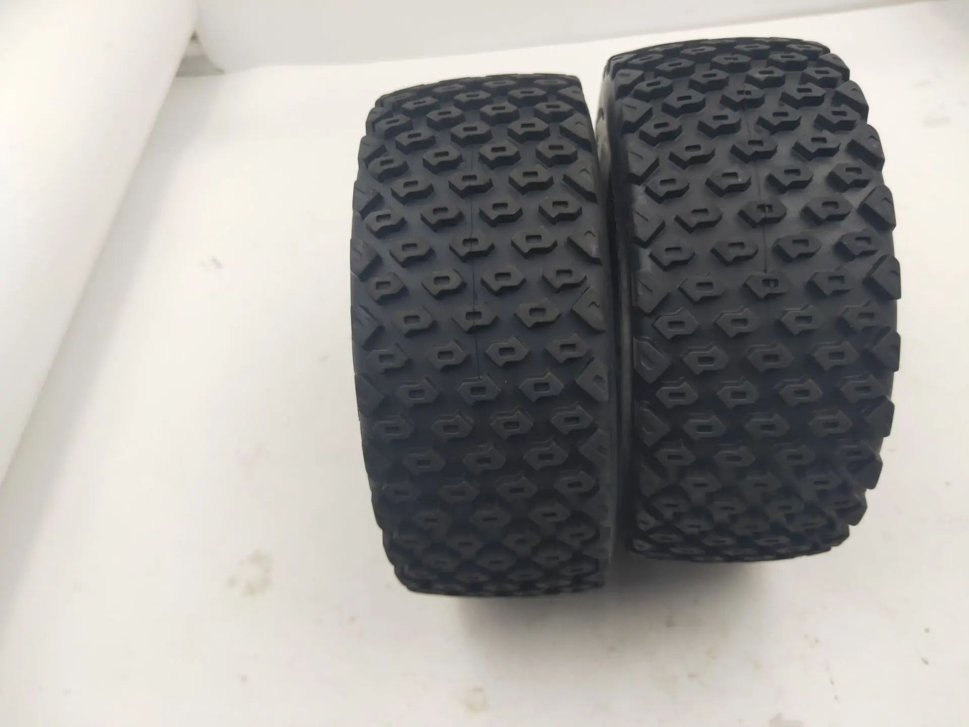 Передняя или задняя дорожная шина подходит для 1/5 HPI ROVAN ROFUN KM BAJA 5T Запчасти