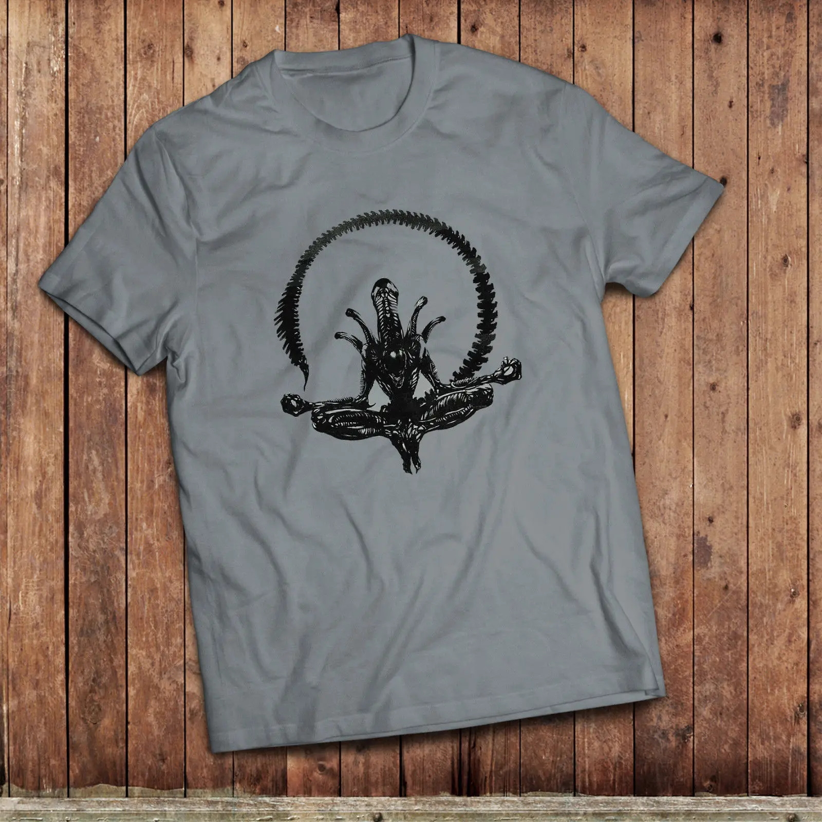 Футболка Alien yoga xenomorph вдохновленная классическим фильмом крутая Повседневная