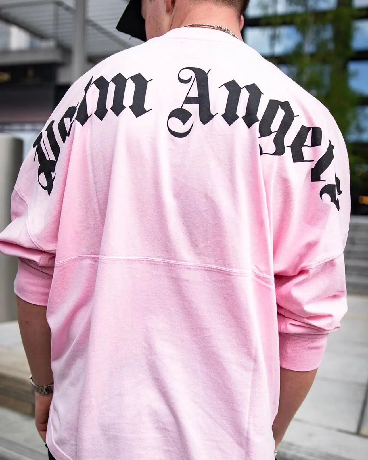 

Palm Angels High Street New Lettering Behind Stitching Men Women Bat Sleeve T-shirt large long-sleeved with letters on the back