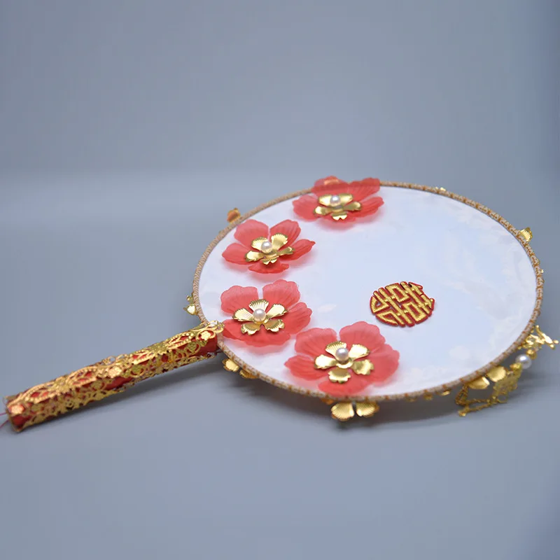 

Kyunovia Gold bouquet luxury Bridal Bridal Bouquet Ivory Great Gatsby wedding Brooch Fan Bouquet D150