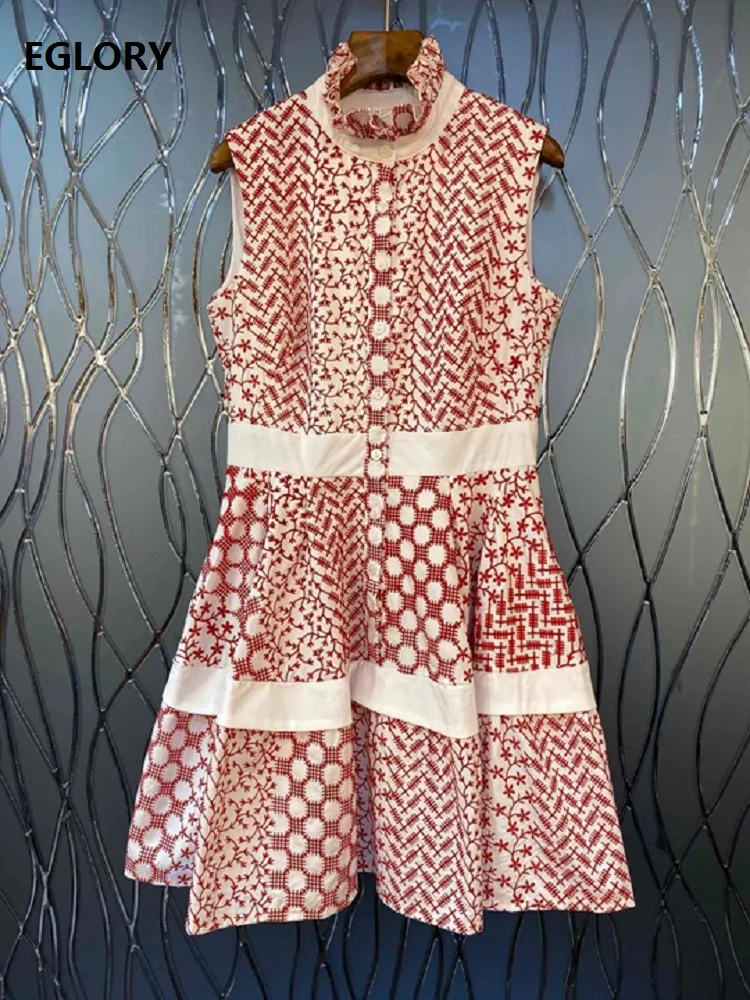 Женское Хлопковое платье трапеция с оборками на воротнике изящное