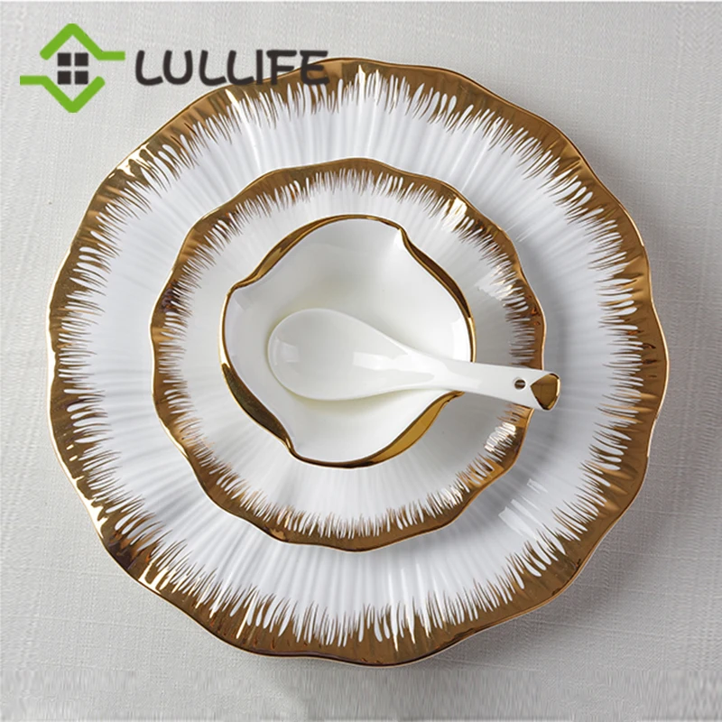 Круглая роскошная высококачественная тарелка с рисунками золотого края из