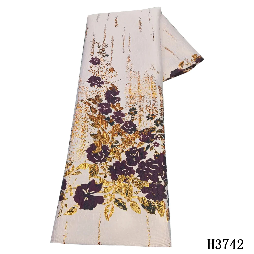 Жаккардовое кружево для свадебного платья золотистое Африканское 2020