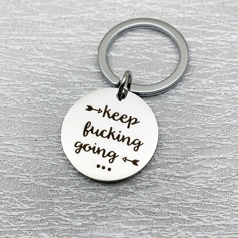 

Oeinin Simple Keychain charming Nwes Keychain, Follow Your Dream Couple Gift Letter Round Keychain Alloy Stainless Steel Brelok