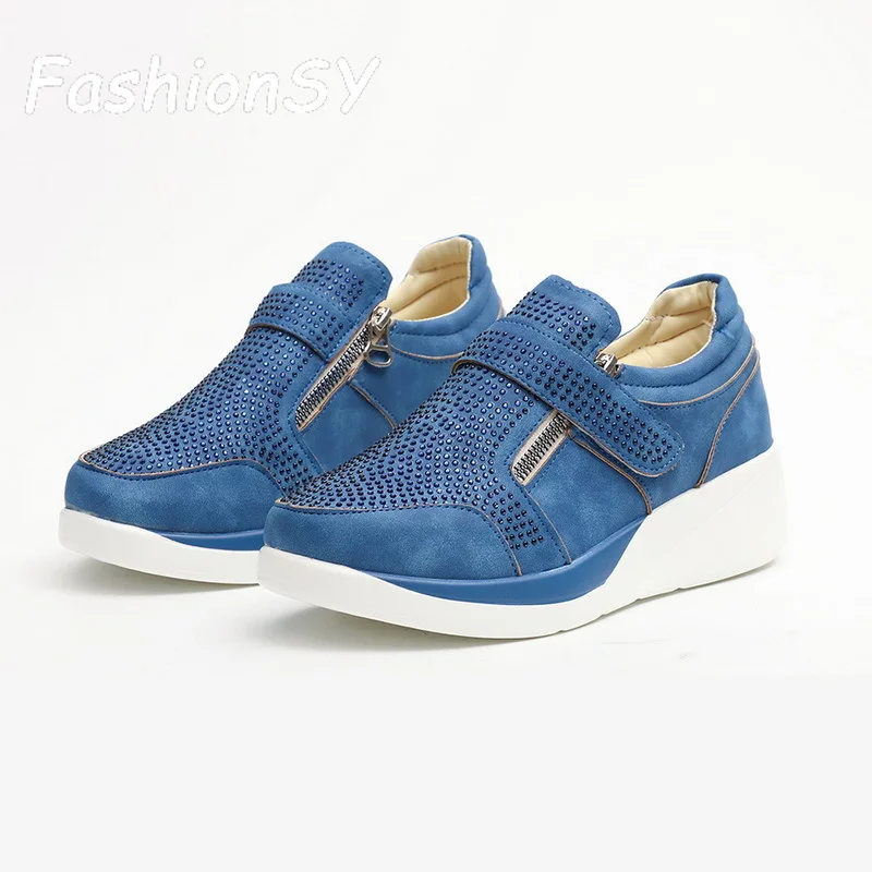 Женская обувь на платформе с подошвой из вулканизированной резины Высота со