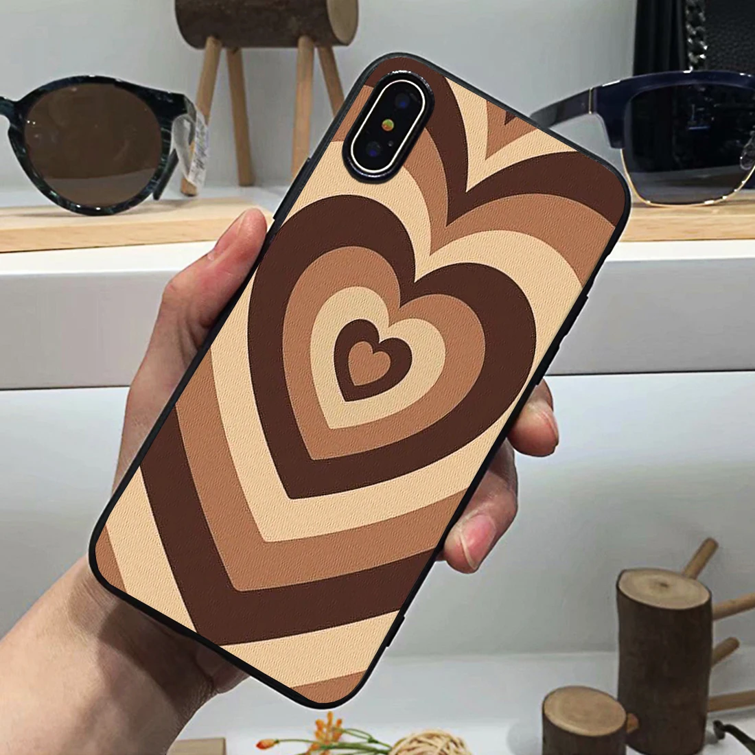 Чехол для телефона с изображением коричневых сердец Модный черный мягкий чехол
