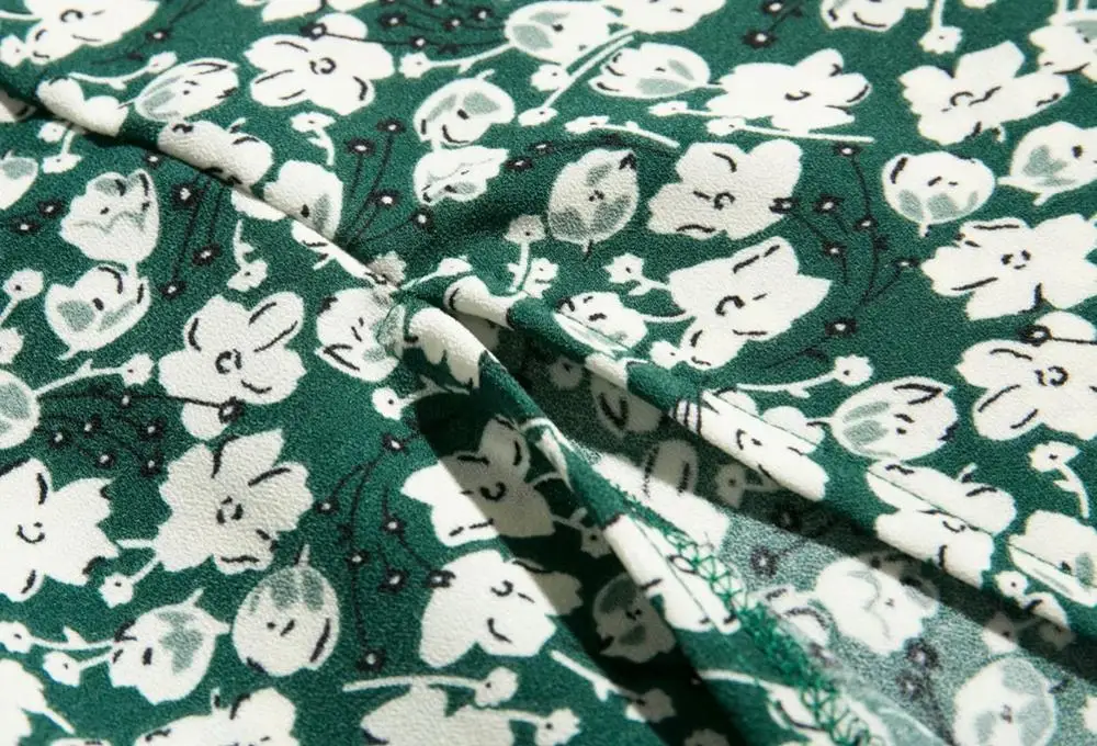 Винтажное элегантное осеннее платье с квадратным вырезом и принтом маргариток