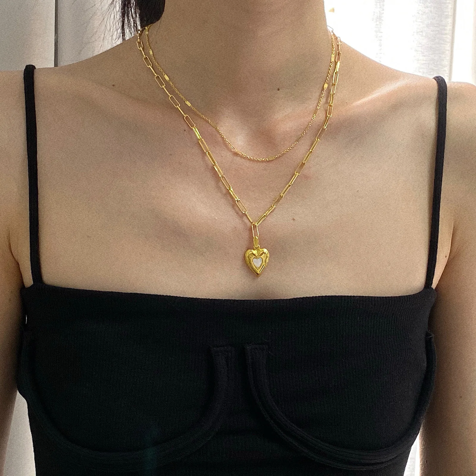 

Women's Elegant Heart Shell Charm Necklaces, Gold Tone Metal Ractangle Chain Collar Jewelry, Christmas Gift to Her