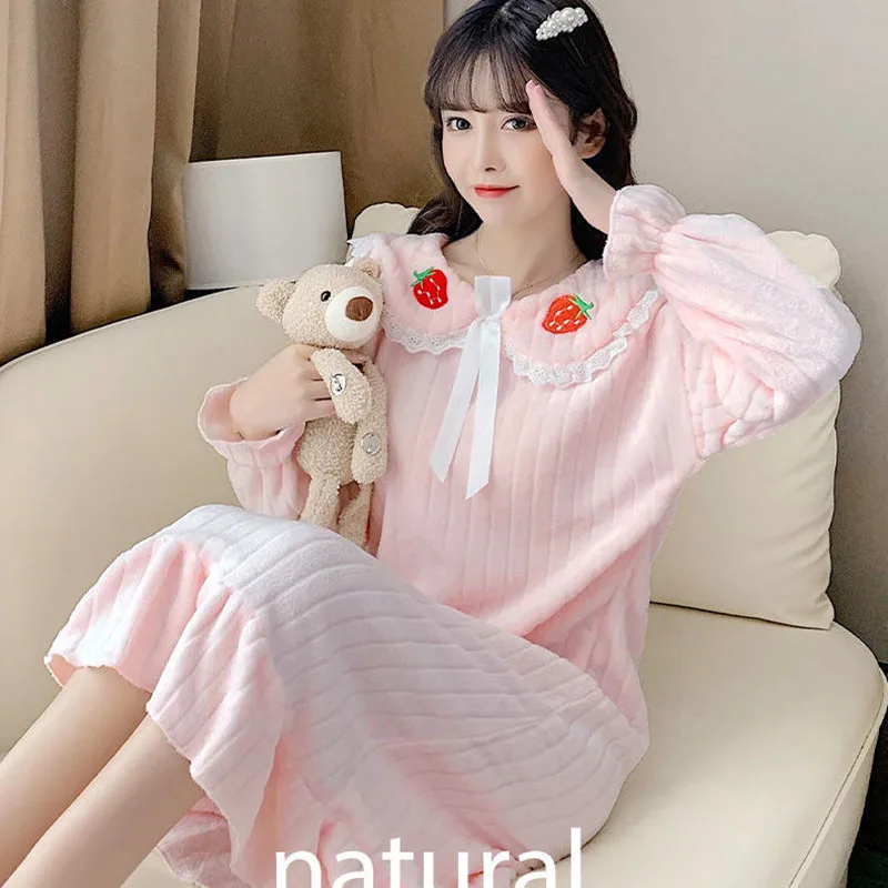 Winter Nightdress Women's Coral Velvet Solid Color Lovely Kawaii Sweet Home Service Thickened Princess Style  Women Nightgown
