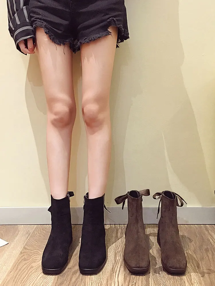 

Women's thick heel short boots autumn 2020 new fashion square toe bow stitching lace-up boots