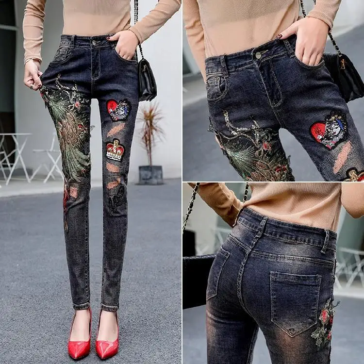 

Winter new plush jeans women's tight embroidery Phoenix High Waist show thin versatile small foot fashion