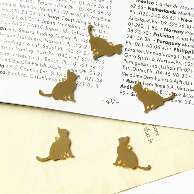 Милые и с милым рисунком кота для прогулок в медным покрытием из белого золота 18