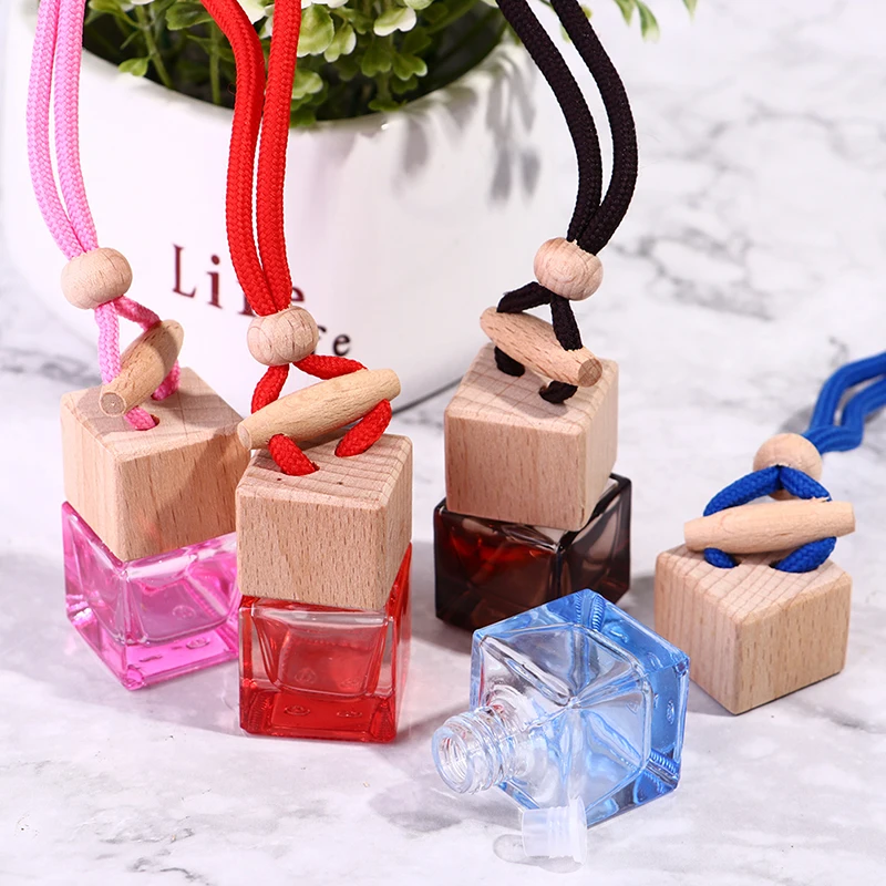 

Подвесная стеклянная бутылка для автомобиля