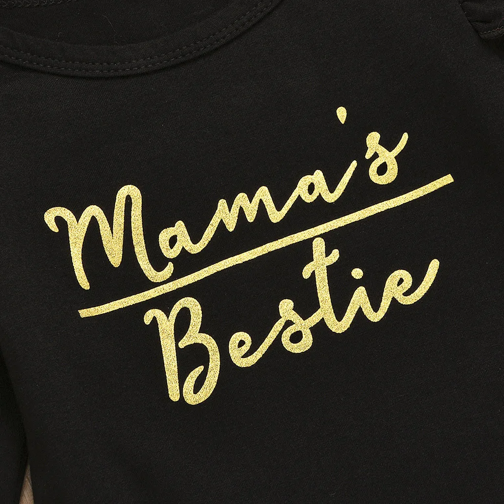 Комплект одежды из трех предметов для новорожденных: футболка с длинными