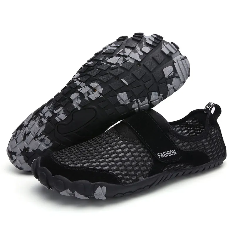 

Fashion Aqua Five Fingers Shoes Summer New Beach Shoes for Men Upstream Walking Water Shoe Quick Drying Sports Footwear Shoes