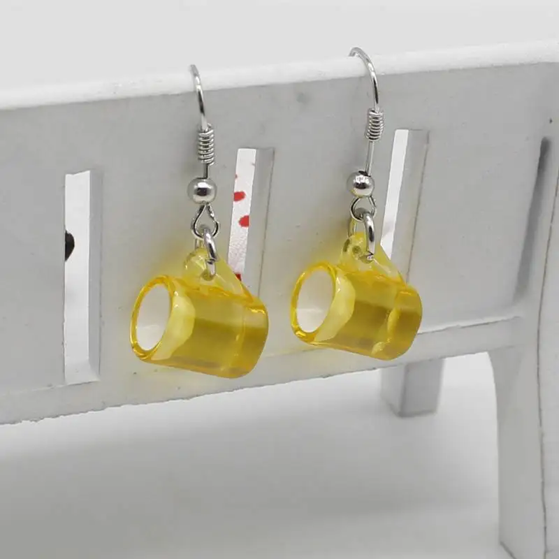 Женские серьги в виде пивной кружки ювелирные украшения из полимера