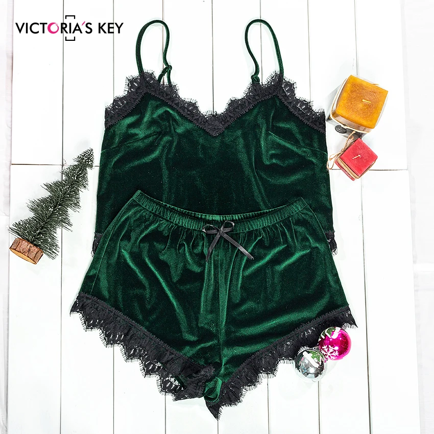 VICTORIA'S KEY, Рождественская сексуальная пижама, Женский бархатный пижамный комплект, кружевной топ на бретельках и с бантом, короткий, Осень-зима, пижамный комплект, зеленая ночная рубашка