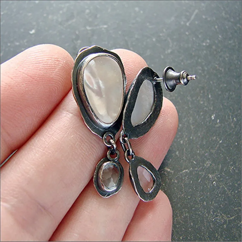 Серьги-подвески с лунным камнем YWOSPX