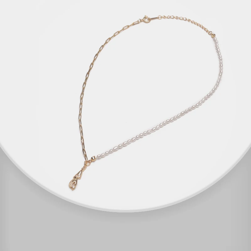 

Amorita boutique Palm pendant natural pearl necklace