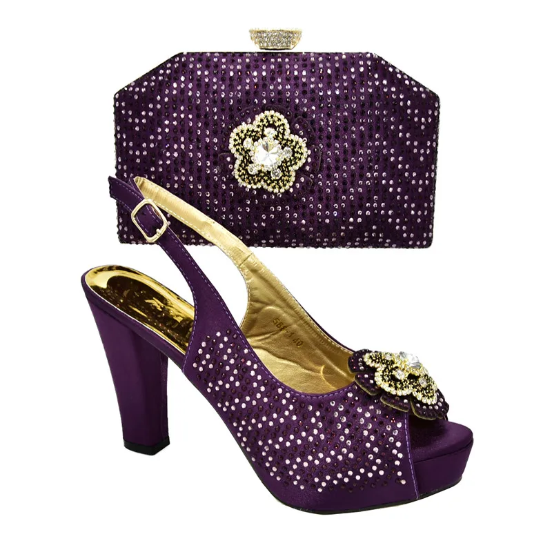 Новые вечерние туфли и сумочка в комплекте для невесты Итальянская обувь с