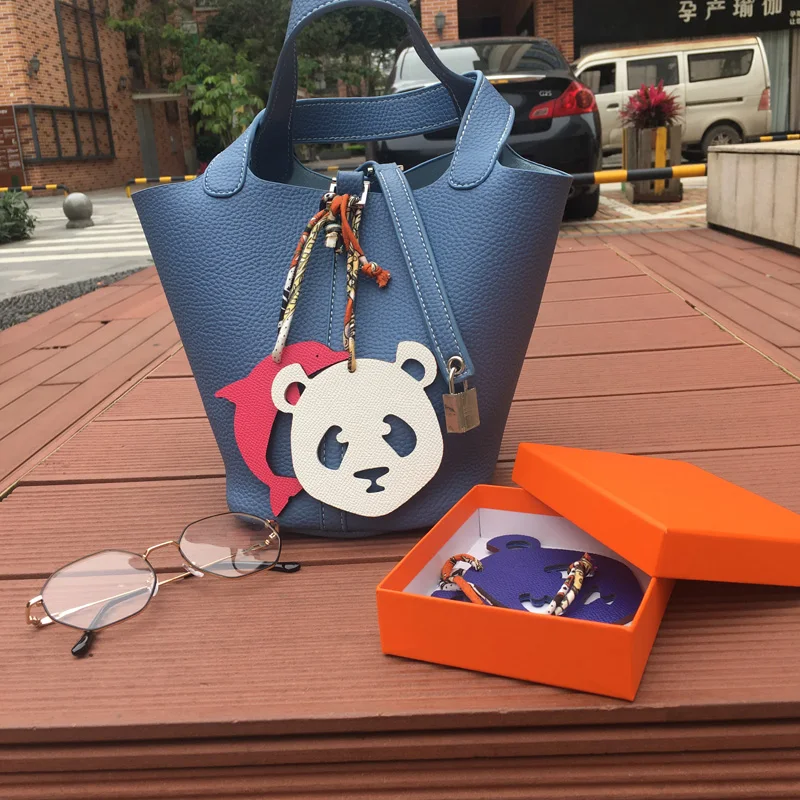 Luxury Cowhide Leather Animal Cartoon Panda keychain Women Handbag Backpack Accessories Bag Charm Porte Clef For Sale | Украшения и