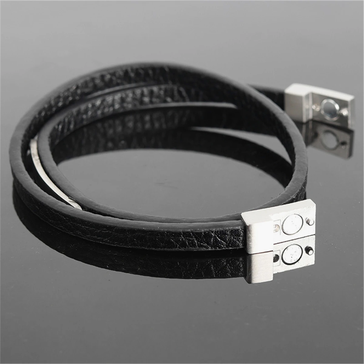 

Long Strap Braided Genuine Leather Bracelet for Men Stainless Steel Handmade Layered Male Wrap Bracelets Male Casual Jewelry