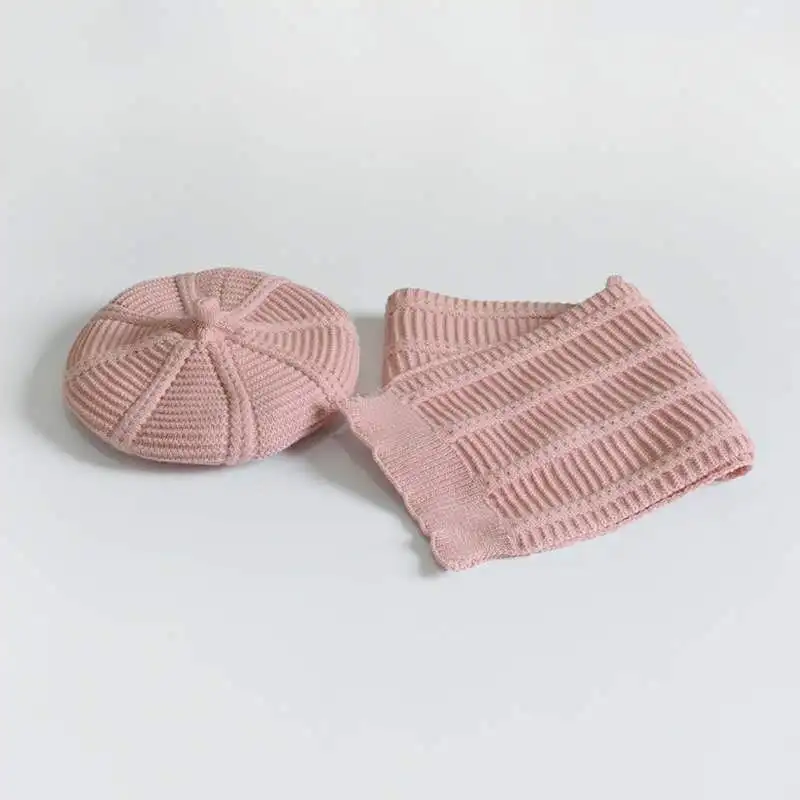 

Kids Winter Hat Scarf Set for Boys Girls Knitted Beret Hat Neck Warmer