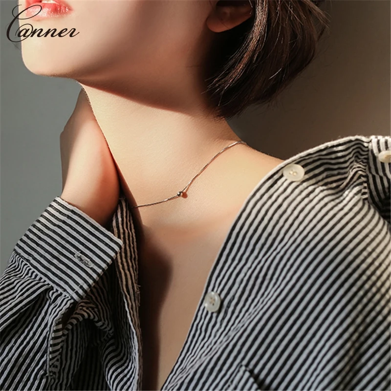 Женское колье чокер с металлическим шариком простое ожерелье цепочкой модное