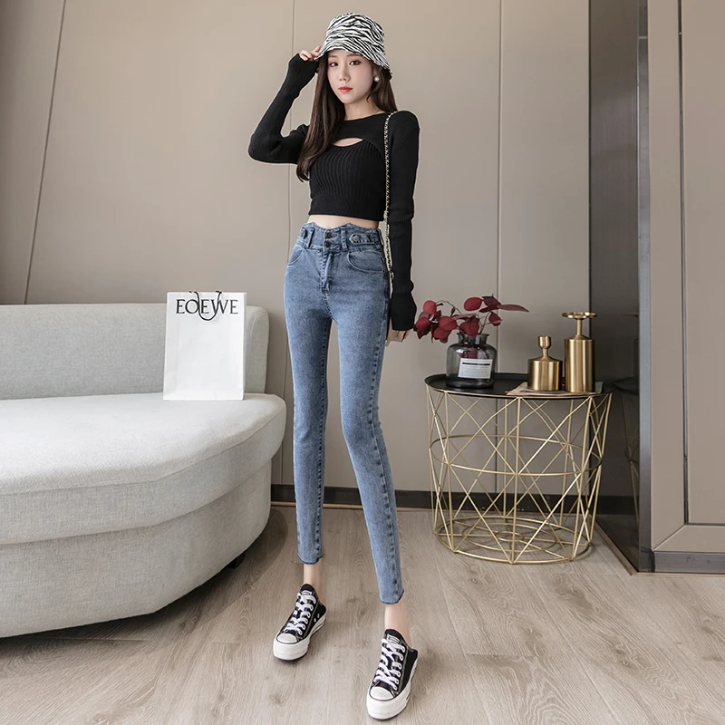 150 тонкие маленькие эластичные джинсы укороченные женские весенние узкие