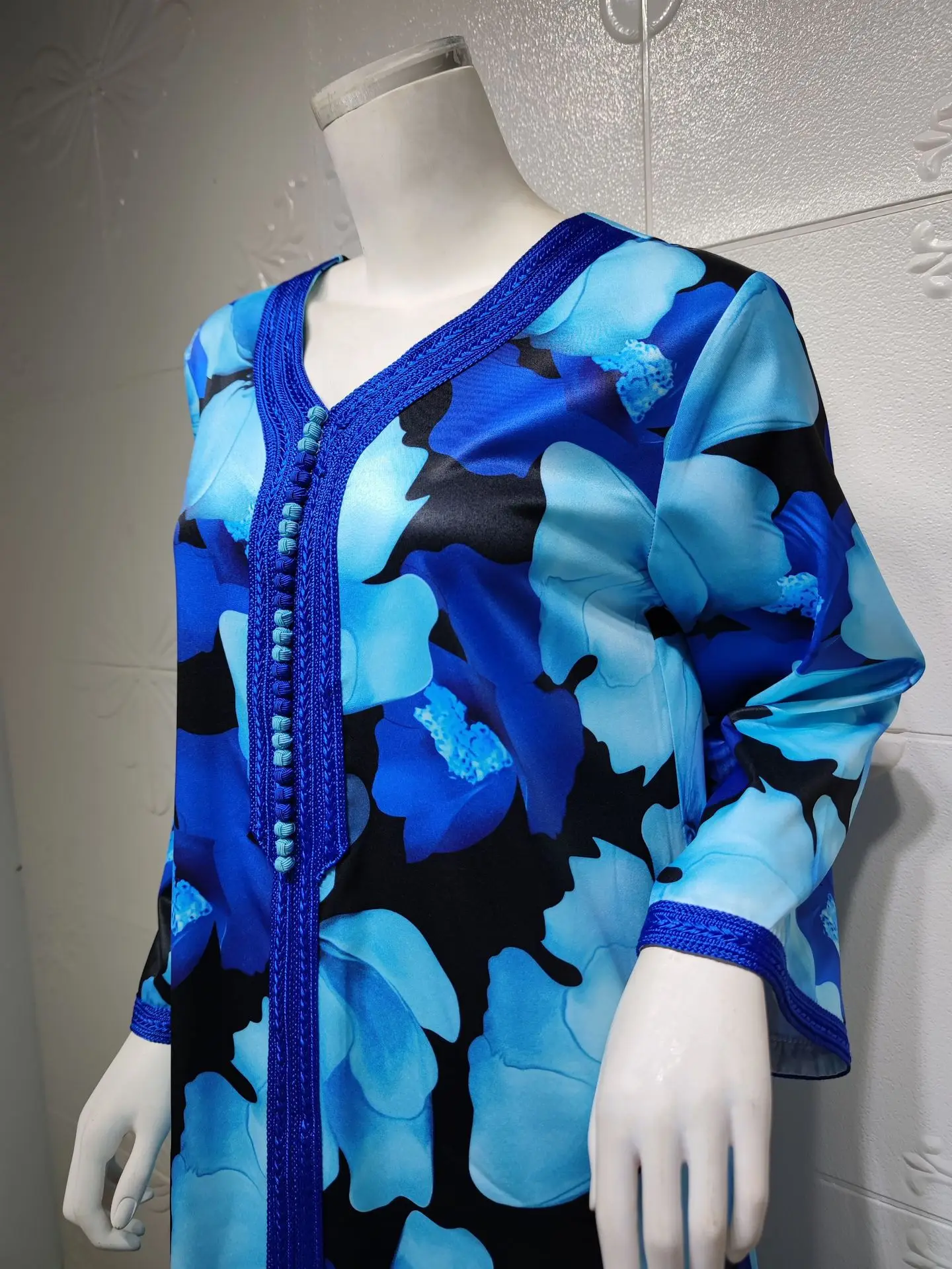 

Donsignet Muslim Dress Ramadan Middle East Prints Loose Plus Size Robe Muslim Fashion Dubai Abaya Turkey Muslim Women Robes