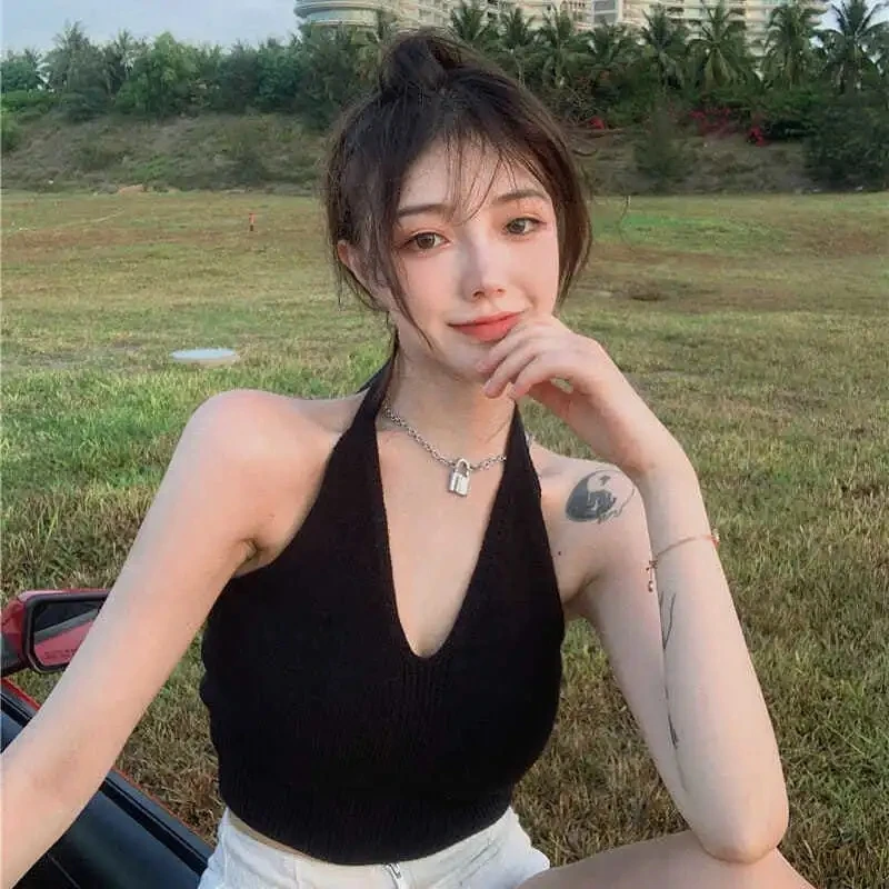 

Sexy Lace Halter Knitted V-Neck Sling Short Vest Summer crop top sleeveless Clothes For Y2K Aesthetic Tank women Solid Harajuku
