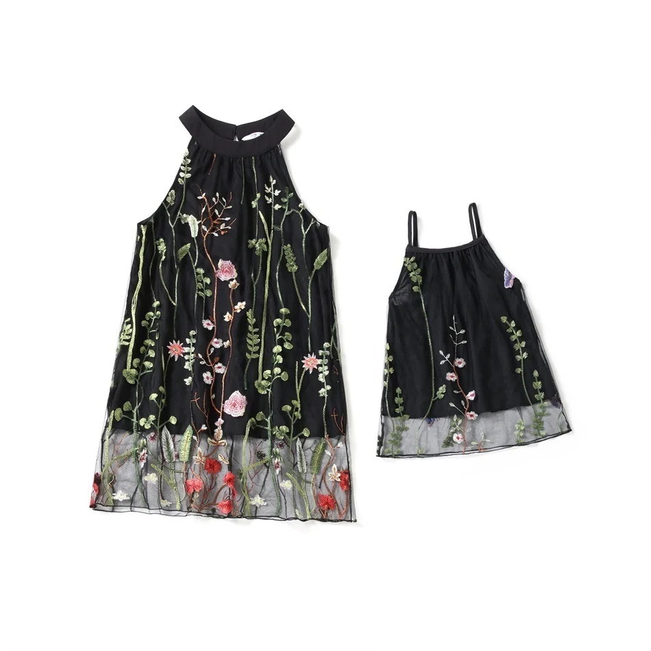 

Embroidery Flower Mother Daughter Matching Dresses Family Set Mesh Mom Mum Baby Mommy and Me Clothes Fashion Women Girls Dress