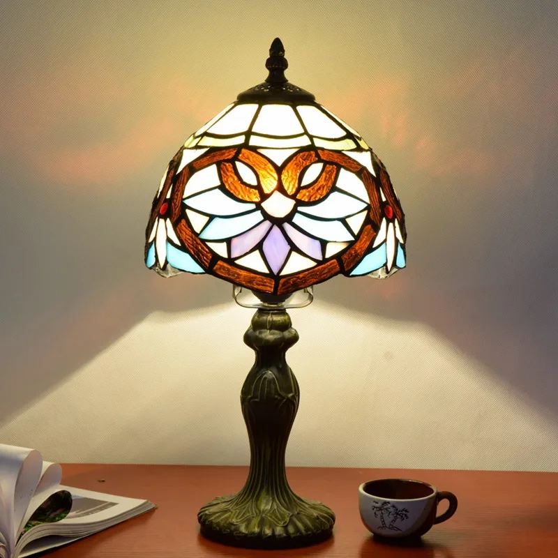 Европейский стиль ретро креативный Тиффани цветное стекло спальня прикроватная