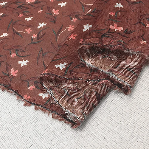 Шелковая льняная ткань с цветочным принтом на темно-коричневом дне 16momme SLN135 | Дом