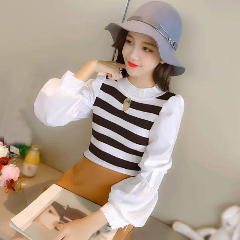 Женский вязаный свитер с рукавами-фонариками облегающий круглым вырезом в стиле