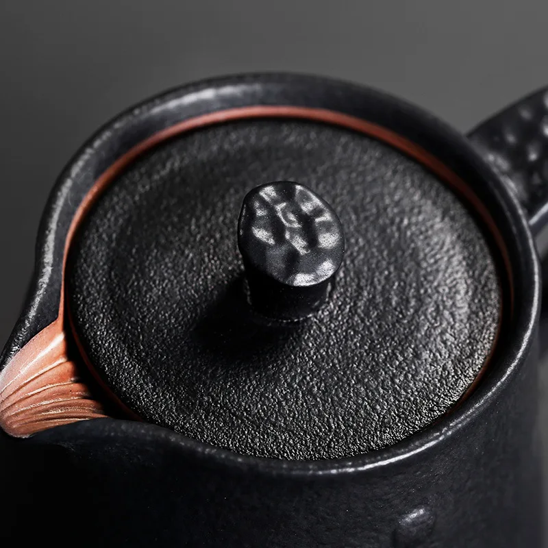 Керамический маленький чайник чайный набор с фильтром черный керамический для