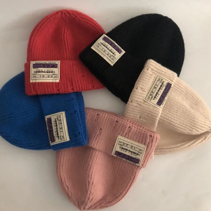 

Casual New Winter Hats Solid Wool Warm Beanies Hats For Women Spring Hip-hop Caps Knitted hat Skullies Beanies Hat For Men Women