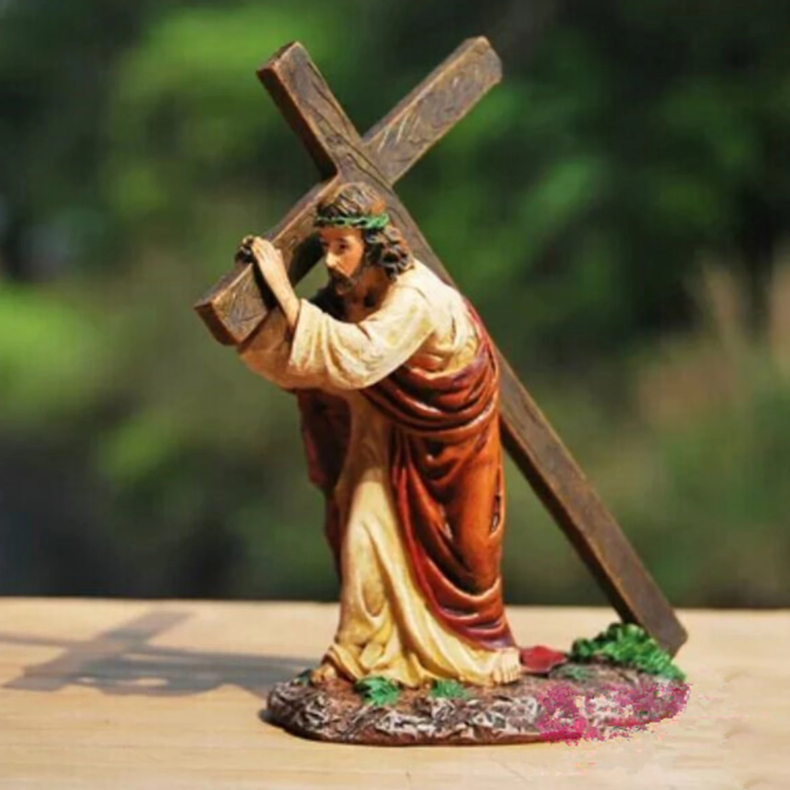 

Jesus Figurine Holy Home Decoration Christ Jesus Statues sculpture Christmas gift Home Office Desktop Ornaments