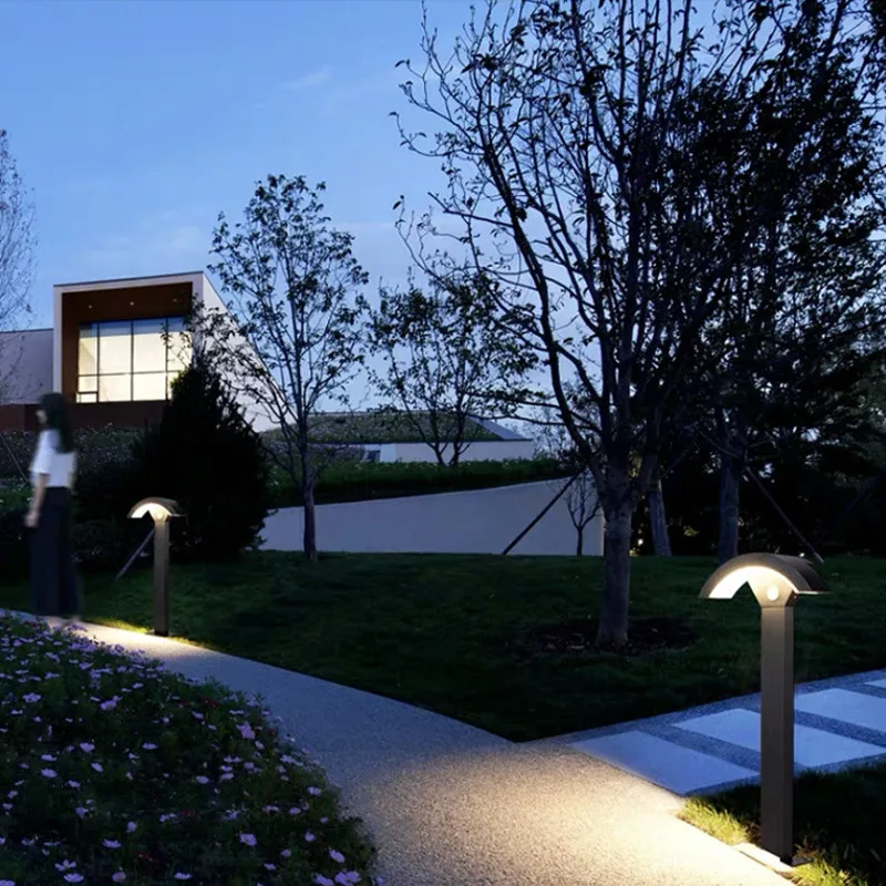

Hot Style Outdoor Waterproof LED Body Induction Lawn European Sector Villa Landscape Garden Lamp